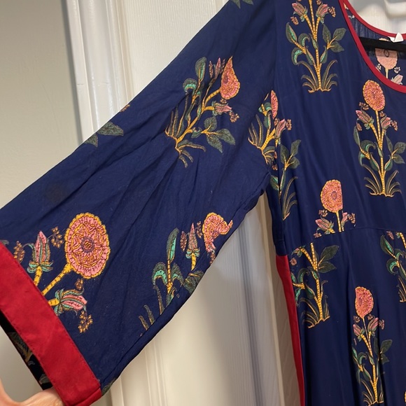 Indian Long Printed Kurti - Picture 3 of 4